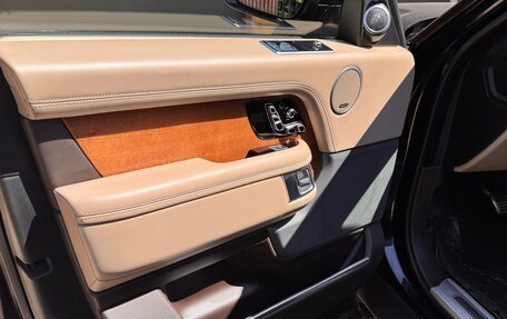 Land Rover Range Rover IV рестайлинг, 2019 год, 6 900 000 рублей, 20 фотография