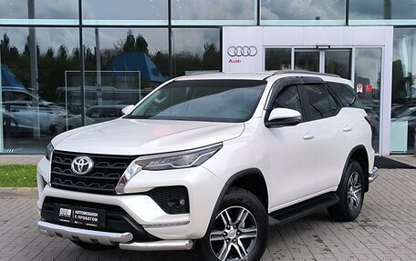 Toyota Fortuner II, 2021 год, 4 490 000 рублей, 1 фотография