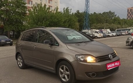 Volkswagen Golf Plus II, 2012 год, 870 000 рублей, 7 фотография