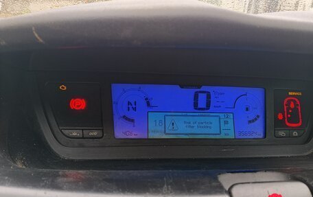 Citroen C4 Picasso II рестайлинг, 2009 год, 300 000 рублей, 10 фотография