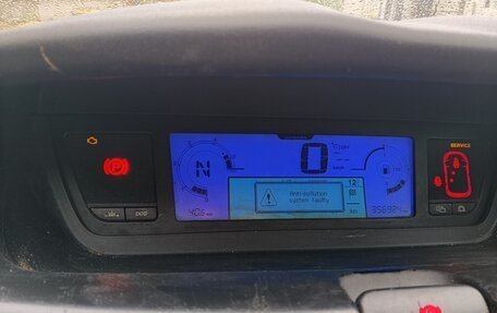 Citroen C4 Picasso II рестайлинг, 2009 год, 300 000 рублей, 11 фотография