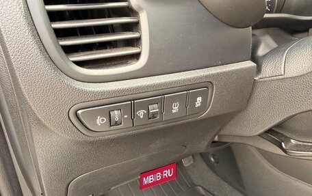 KIA Rio IV, 2020 год, 1 799 000 рублей, 22 фотография