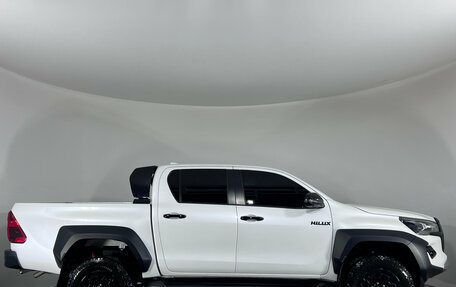Toyota Hilux VIII, 2024 год, 6 560 000 рублей, 2 фотография