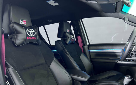 Toyota Hilux VIII, 2024 год, 6 560 000 рублей, 11 фотография