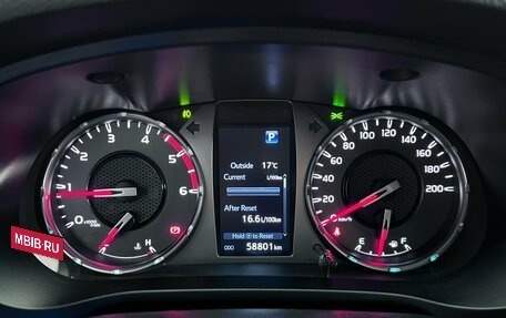 Toyota Hilux VIII, 2024 год, 6 560 000 рублей, 14 фотография