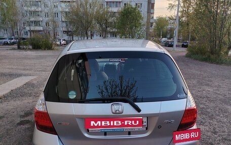 Honda Fit III, 2005 год, 480 000 рублей, 3 фотография