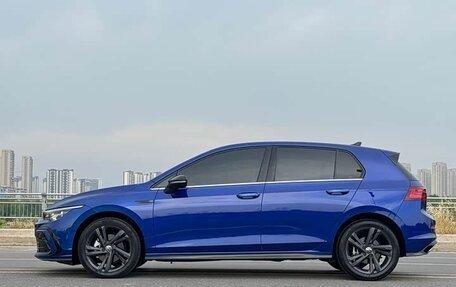 Volkswagen Golf VIII, 2021 год, 1 700 026 рублей, 8 фотография