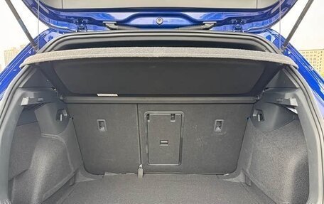 Volkswagen Golf VIII, 2021 год, 1 700 026 рублей, 34 фотография