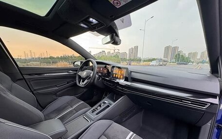 Volkswagen Golf VIII, 2021 год, 1 700 026 рублей, 27 фотография