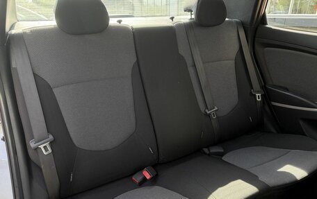 Hyundai Solaris II рестайлинг, 2013 год, 765 000 рублей, 11 фотография