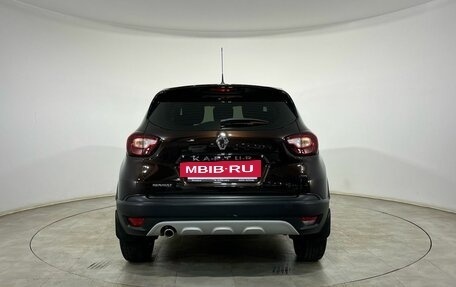 Renault Kaptur I рестайлинг, 2019 год, 1 650 000 рублей, 3 фотография