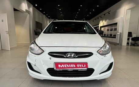 Hyundai Solaris II рестайлинг, 2012 год, 572 000 рублей, 2 фотография