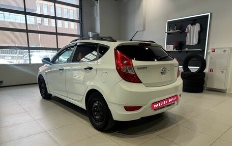 Hyundai Solaris II рестайлинг, 2012 год, 572 000 рублей, 6 фотография
