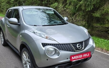 Nissan Juke II, 2011 год, 1 100 000 рублей, 2 фотография