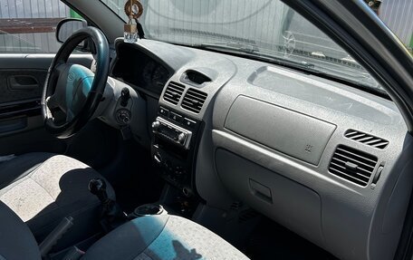 KIA Rio II, 2004 год, 320 000 рублей, 10 фотография