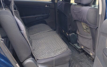Toyota Wish II, 2003 год, 700 000 рублей, 5 фотография