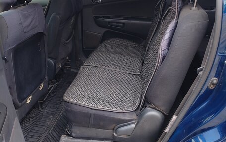 Toyota Wish II, 2003 год, 700 000 рублей, 8 фотография