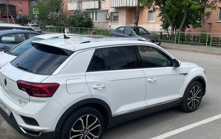 Volkswagen T-Roc I, 2020 год, 2 200 000 рублей, 4 фотография