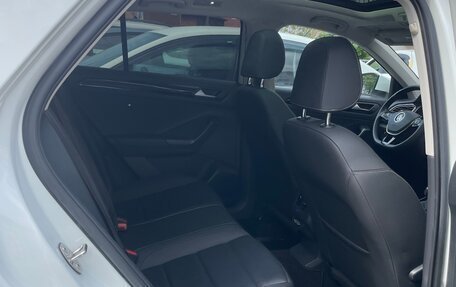 Volkswagen T-Roc I, 2020 год, 2 200 000 рублей, 8 фотография