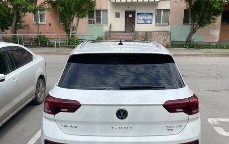 Volkswagen T-Roc I, 2020 год, 2 200 000 рублей, 3 фотография