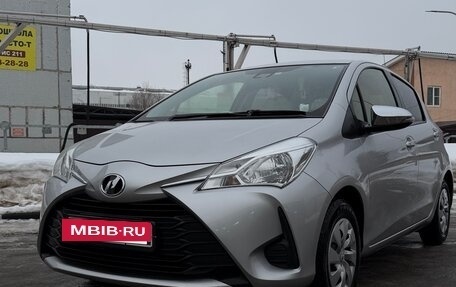 Toyota Vitz, 2019 год, 950 000 рублей, 4 фотография
