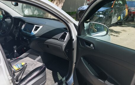 Hyundai Tucson III, 2016 год, 1 600 000 рублей, 16 фотография