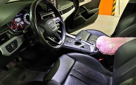 Audi A4, 2017 год, 2 300 000 рублей, 4 фотография