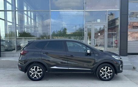 Renault Kaptur I рестайлинг, 2019 год, 1 600 000 рублей, 2 фотография