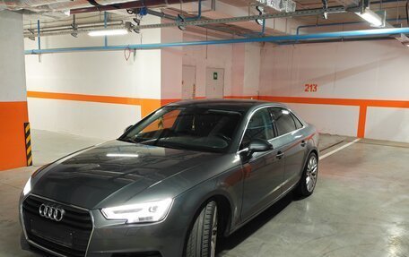 Audi A4, 2017 год, 2 300 000 рублей, 14 фотография