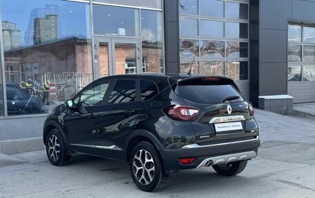 Renault Kaptur I рестайлинг, 2019 год, 1 600 000 рублей, 8 фотография
