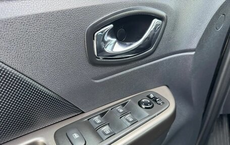 Renault Kaptur I рестайлинг, 2019 год, 1 600 000 рублей, 17 фотография
