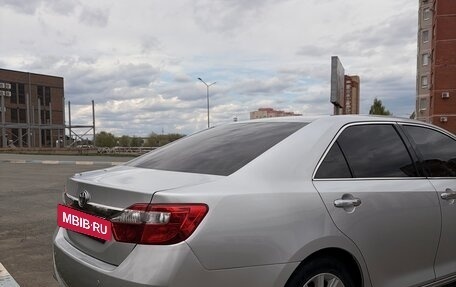 Toyota Camry, 2012 год, 1 650 000 рублей, 6 фотография