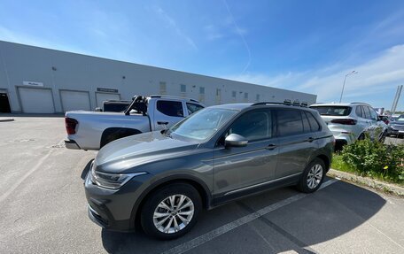 Volkswagen Tiguan II, 2021 год, 2 180 000 рублей, 4 фотография