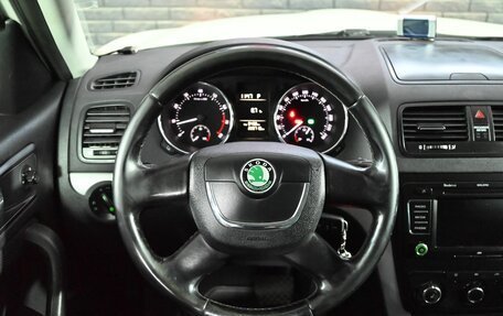 Skoda Yeti I рестайлинг, 2012 год, 750 000 рублей, 12 фотография