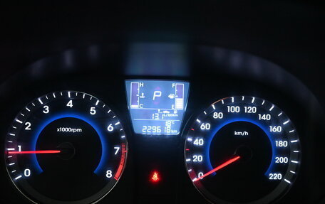 Hyundai Solaris II рестайлинг, 2015 год, 850 000 рублей, 15 фотография