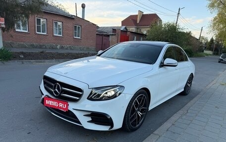 Mercedes-Benz E-Класс, 2016 год, 2 850 000 рублей, 1 фотография