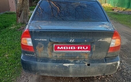 Hyundai Accent II, 2004 год, 125 000 рублей, 3 фотография