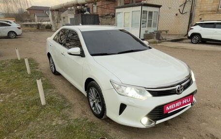 Toyota Camry, 2016 год, 1 800 000 рублей, 3 фотография
