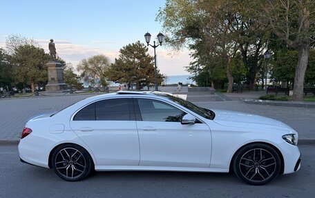 Mercedes-Benz E-Класс, 2016 год, 2 850 000 рублей, 6 фотография