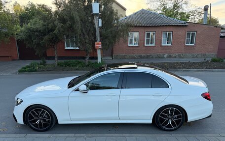 Mercedes-Benz E-Класс, 2016 год, 2 850 000 рублей, 14 фотография
