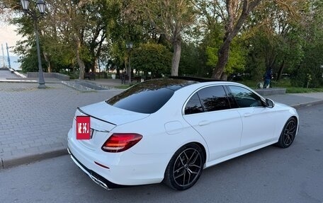 Mercedes-Benz E-Класс, 2016 год, 2 850 000 рублей, 9 фотография