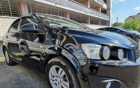 Chevrolet Aveo III, 2013 год, 700 000 рублей, 3 фотография