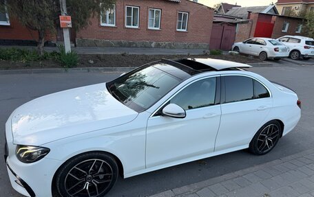 Mercedes-Benz E-Класс, 2016 год, 2 850 000 рублей, 30 фотография