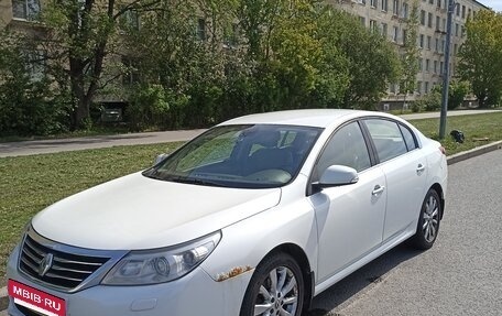 Renault Latitude I, 2012 год, 940 000 рублей, 13 фотография