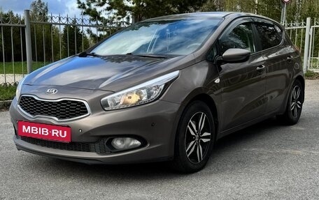KIA cee'd III, 2012 год, 1 000 000 рублей, 2 фотография