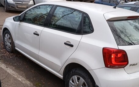 Volkswagen Polo VI (EU Market), 2013 год, 1 050 000 рублей, 3 фотография