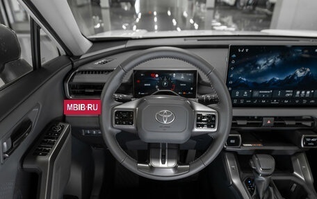 Toyota RAV4, 2026 год, 4 100 000 рублей, 11 фотография