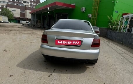 Audi A4, 1999 год, 400 000 рублей, 7 фотография