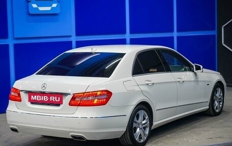 Mercedes-Benz E-Класс, 2012 год, 1 880 000 рублей, 7 фотография