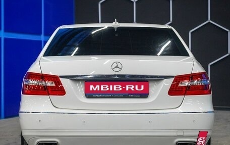 Mercedes-Benz E-Класс, 2012 год, 1 880 000 рублей, 8 фотография